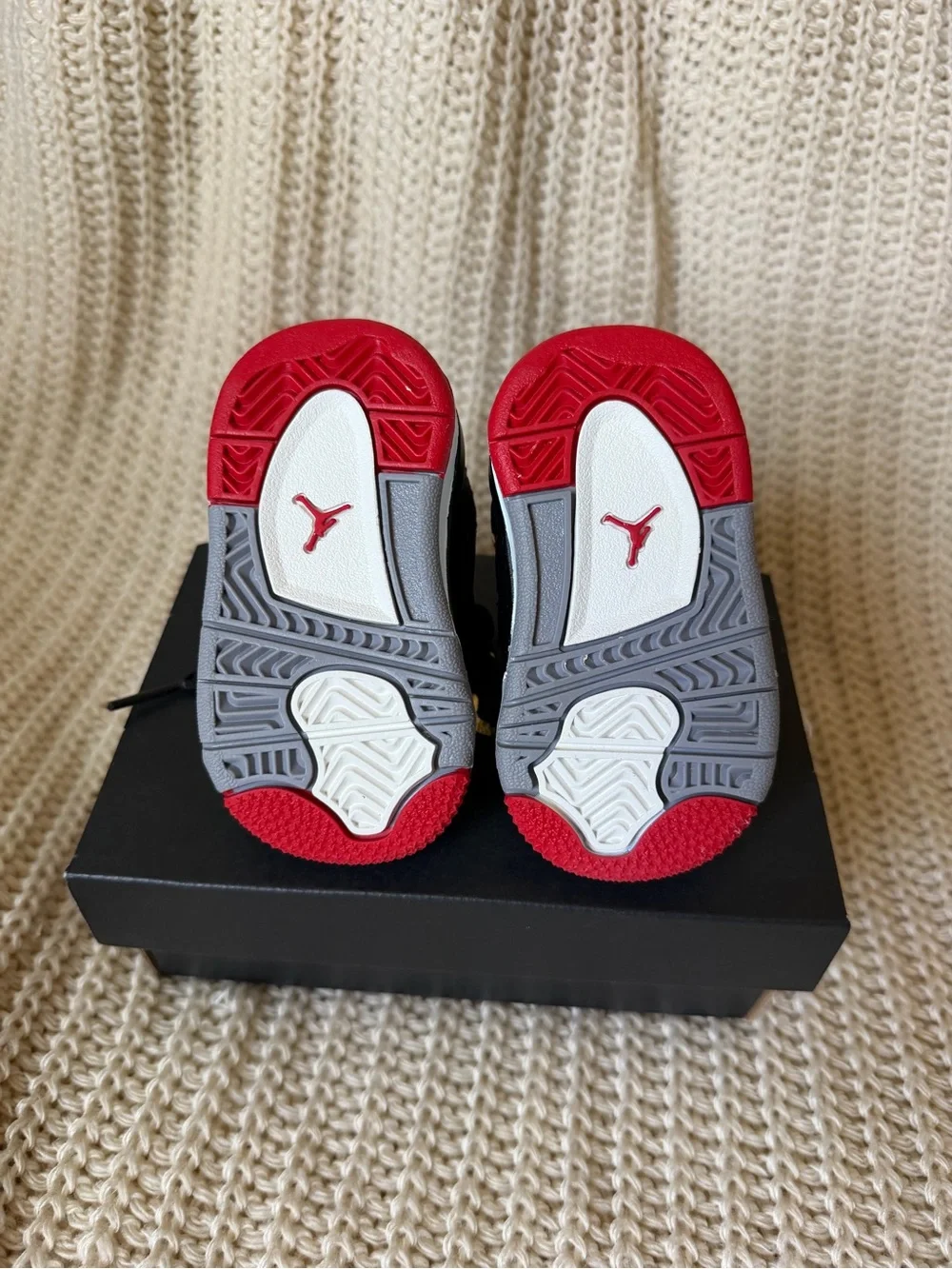 Toddler Air Jordan Kids Black/Red Retro Sneaker
